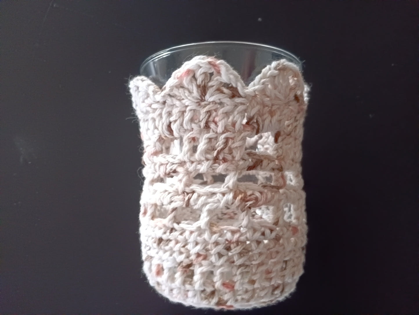 Fall to summer cup holder