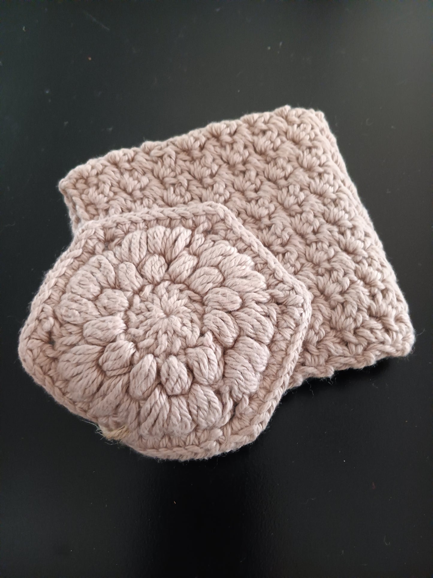 Set of 2 taupe luxury set