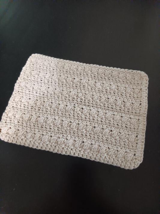 thick cream colored dish cloth