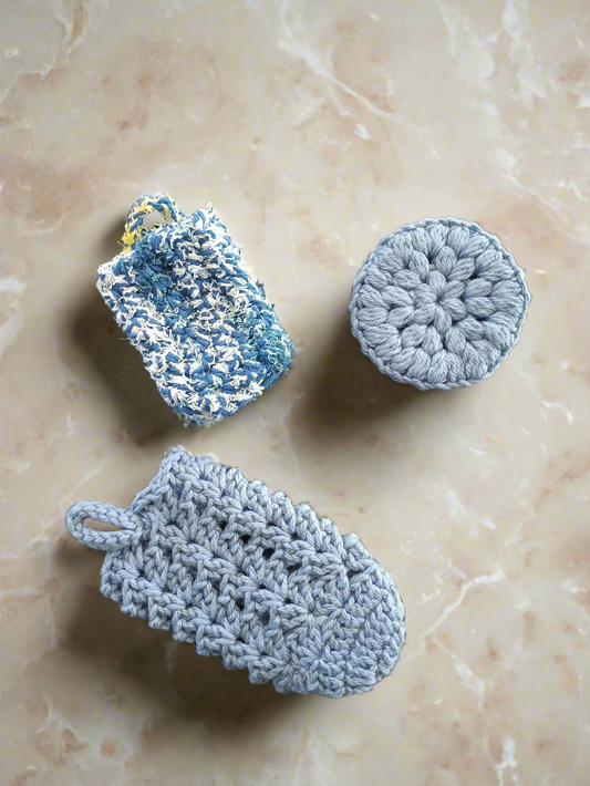 3 piece bath set with 2 soap holders and a face scrubby